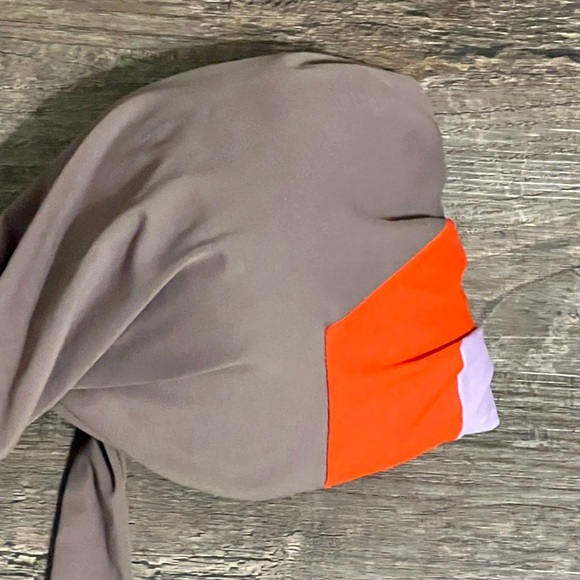 L Space Criss Cross Swimsuit Top - Picture 5 of 5